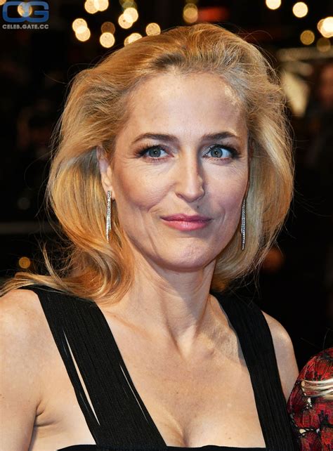 nude pictures of gillian anderson|Gillian Anderson Nude Photos & Naked Sex Videos